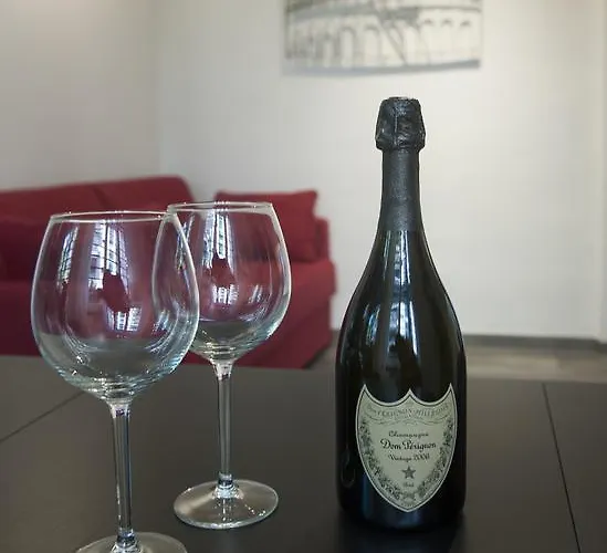 Porta Latina - Private Rome's Center Apartment